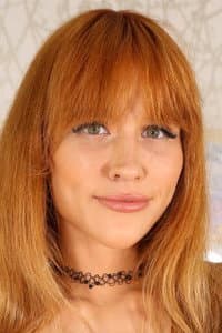 Wynn Ryder in Let's Post It 16