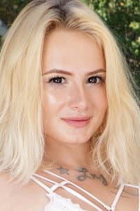 Victoria Paradice in Teens Take It Big 8