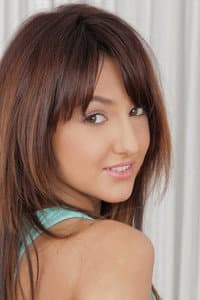 Suzy Rainbow in The Best of Ella Hughes