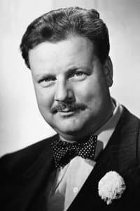 Walter Slezak in The Spanish Main