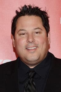 Greg Grunberg in Bond of Silence