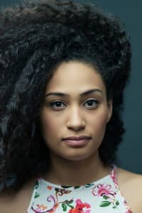 Rosanny Zayas in Echoes