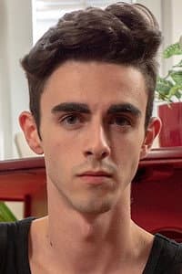 Jesse Evans in Filling Skinny Twinks