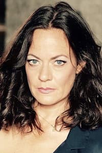 Katja Brenner in Schau mich nicht so an