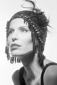 Esther Goris in One Shot