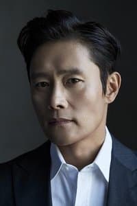 Lee Byung-hun in No Other Choice