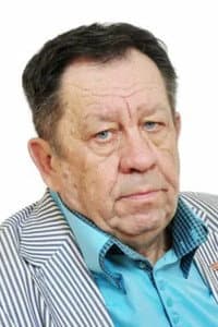 Maksim Maksimov in Два воскресенья