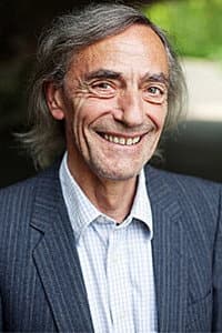Adolfo Assor in Elf Onkel