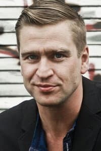 Vilhelm Anton Jónsson in Algjör Sveppi og töfraskápurinn