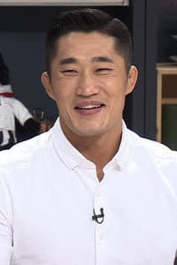 Kim Dong-hyun in UFC 125: Resolution