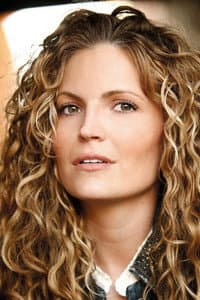 Jessica Duffy in Couch Survivor