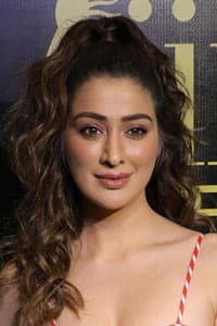 Raai Laxmi in Akira