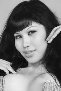 Lyn May in En el camino andamos
