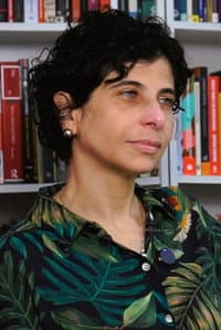 Ana Paula Goulart Ribeiro in Vale Tudo por Audiência: As Décadas da Baixaria