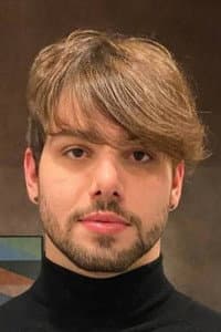 Lucas Olioti in Flops: Uma Comédia Musical