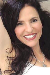 Jann Karam in Jerry Seinfeld: Stand-Up Confidential