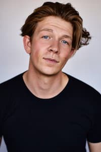 Tom van Kessel in Bon Voyage