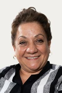 Adile Naşit in Hanzo