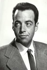 Gerald Mohr in Dragonfly Squadron