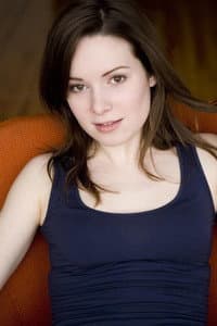Alison Louder in Rien de mal