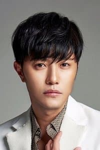 Jin Goo in Lee Jung Hyun: V