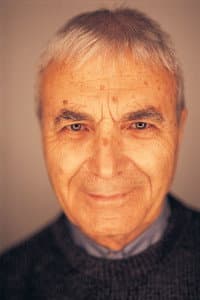 Memduh Ün in Aşk Istıraptır