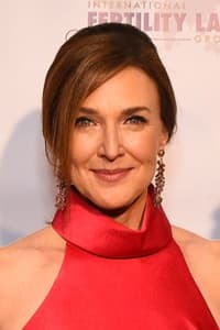 Brenda Strong in Island City