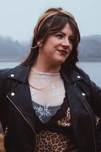 Kim Moser in Ghost Island
