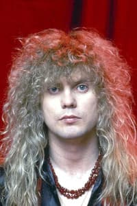 Rick Savage in CMT Crossroads: Taylor Swift & Def Leppard