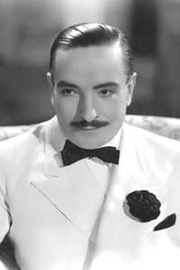 Enrique Roldán in Mi amor eres tú