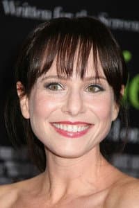 Jillian Bach in Two Guys and a Girl