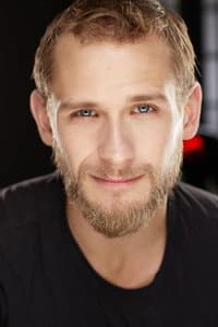 Aaron Stevenson in Fragile.com