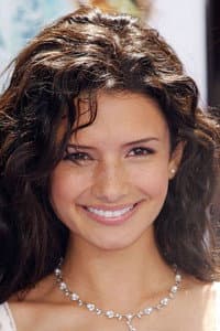 Alice Greczyn in House of Fears