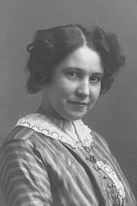 Sofya Khalyutina in Большая земля