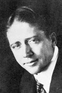 Tom Terriss in The Pursuing Shadow