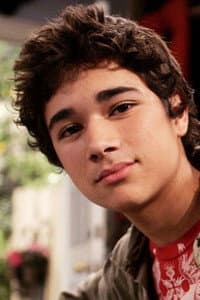 Luis Armand Garcia in George Lopez