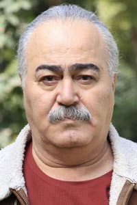 Bijan Ganjali in Sib-e sorkh-e Hava