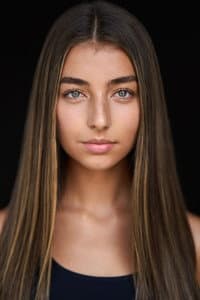 Cassidy Karin in Mongrels