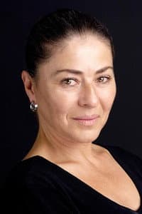 Şefika Ümit Tolun in Cühenna