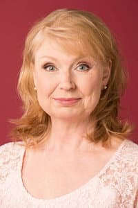 Helena Valkee in Sangarid