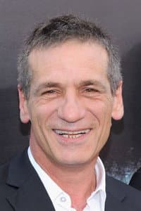 Alon Aboutboul in Streets of Yesterday