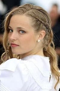 Marie Bernard in Les douleurs impatientes