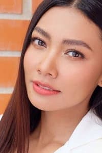 Wichayanee Pearklin in รักจับใจ The Romantic Musical