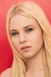Shayla Beesley in MoniKa