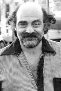 Mario Luciani in Toto Paniagua (rey de la chatarra)