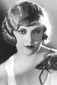 Gertrude Astor in The Torrent