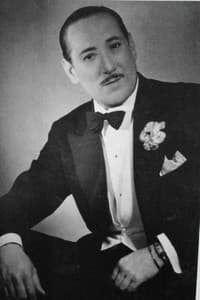 Juan Carlos Cobián in La virgencita de Pompeya