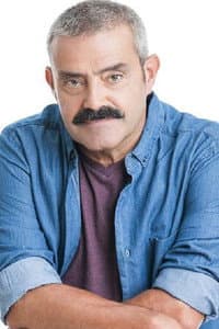 João Ricardo in A Passagem da Noite