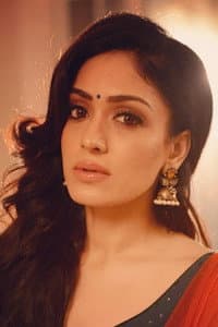 Khushali Kumar in Dhokha: Round D Corner