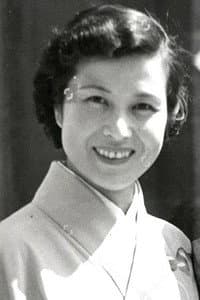 Aiko Mimasu in Akasen Chitai